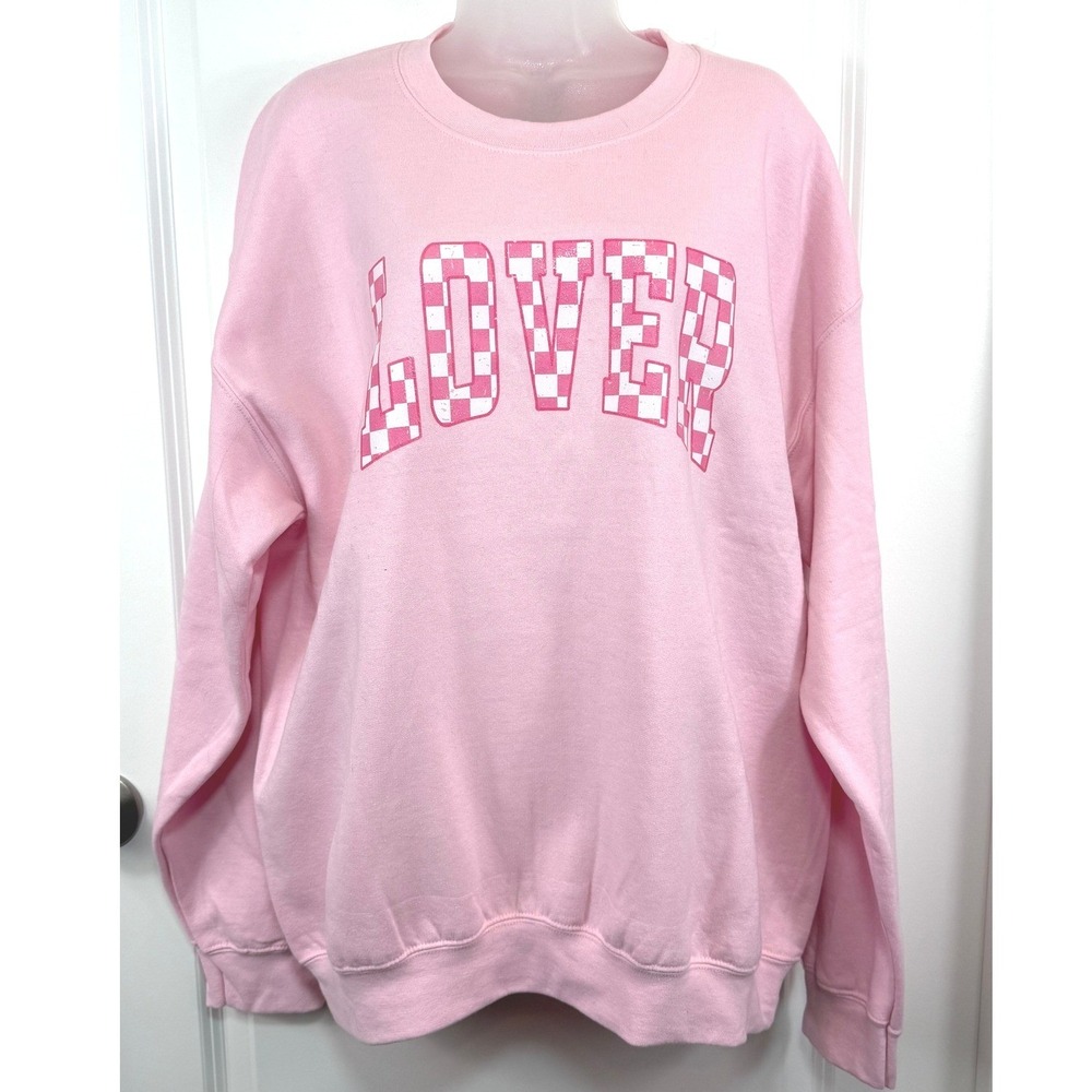 NEW Gildan Womens L Pink Checkered Sweatshirt Lover Swiftie Eras Tour Taylor